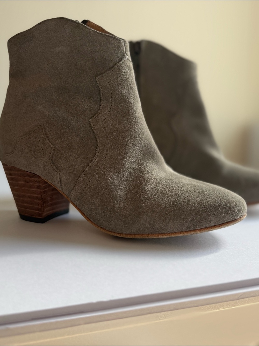 Isabel Marant Dicker Suede Ankle Boots EU 35 US 5 Western Stacked Heel Indie
